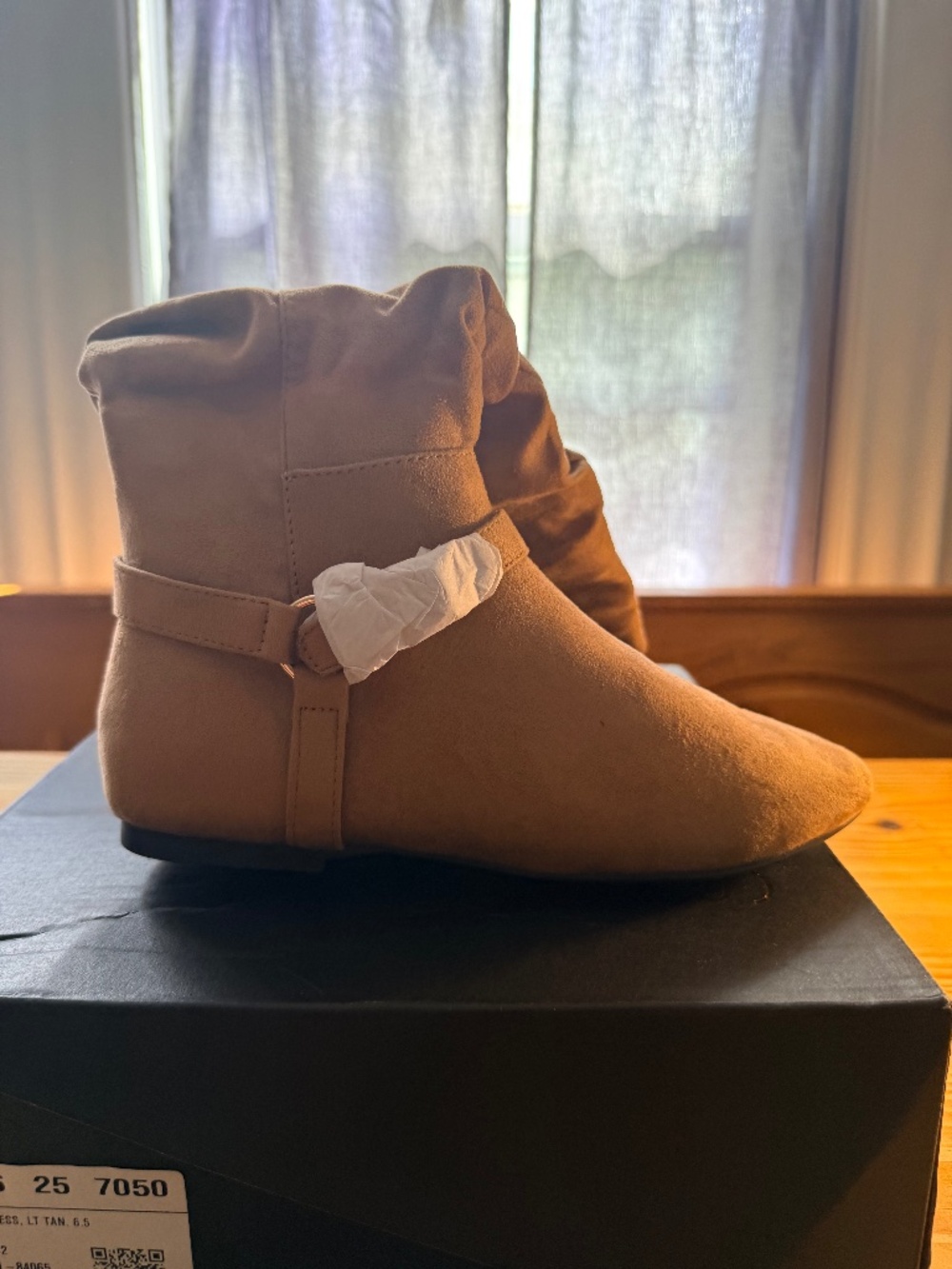 Flat boots 6.5